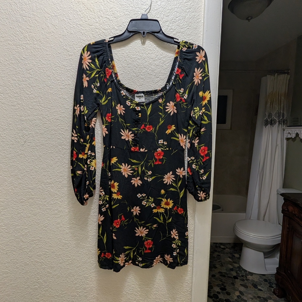 Hurley Black Floral Long Sleeve Dress